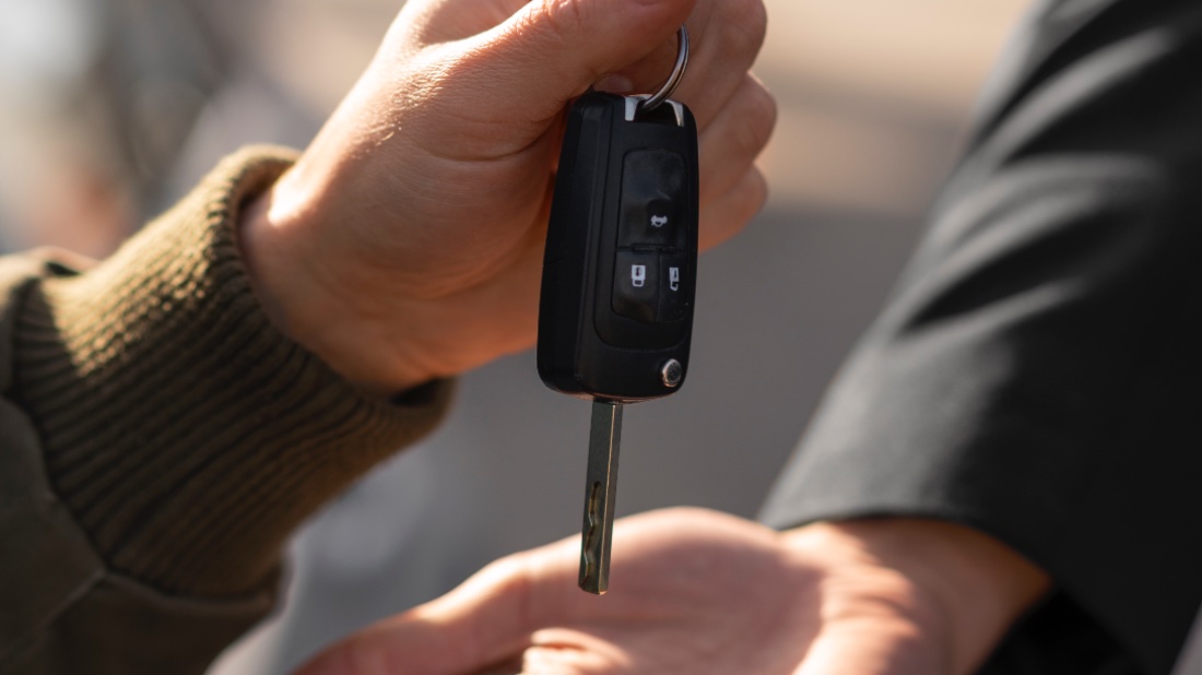 Для чего нужна почасовая аренда авто авто в аренду