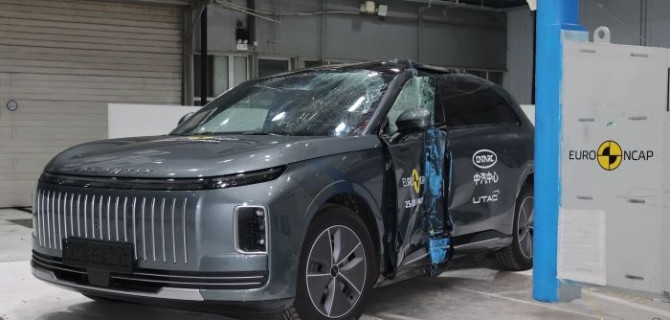 Премиальные модели EXEED EXLANTIX, представленные в EXEED Центр АвтоСпецЦентр Химки, получили 5 звезд Euro NCAP