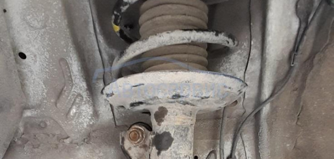 Замена амортизатора Toyota в автотехцентре