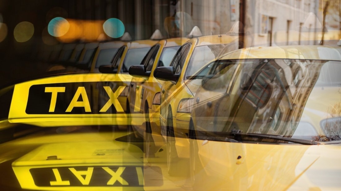 Для работы в российских такси пустят и "китайцев" - не всех такси