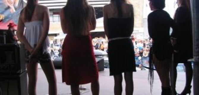 Международный фестиваль автотюнинга и автозвука «S-Drive. Sound&Style» 2005 года - фотогаллерея суперкаров