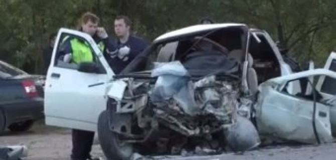 Два человека погибли на трассе Ознобишино - Щапово - Троицк 