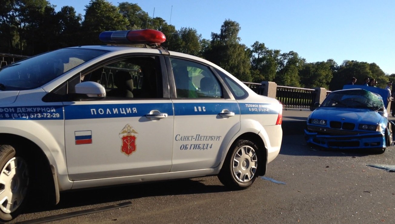 Страшное ДТП с автомобилем BMW 3 COUPE на Савушкина ДТП на Приморском проспекте с BMW 3 COUPE