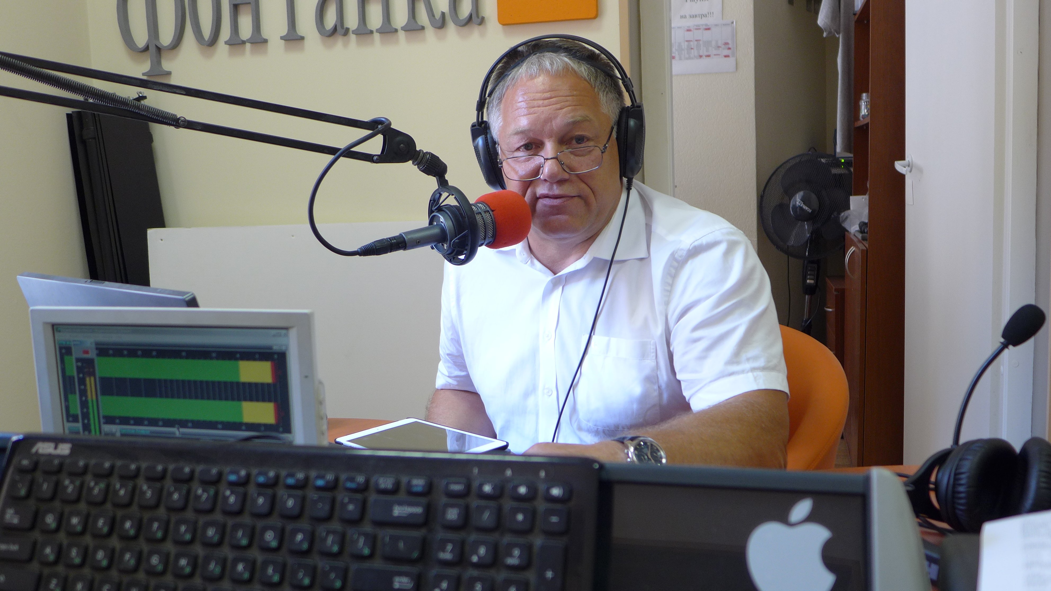 Директор Петербургской Кольцевой автодороги в интервью радиостанции Фонтанка ФМ рассказал о проблемах и достижениях КАДа Петушенко Вячеслав Петрович