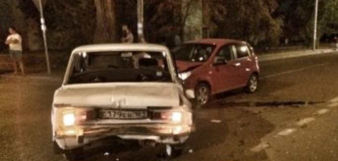 Массовая авария в Ростове-на-Дону: пятеро пострадавших