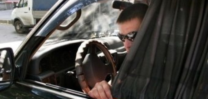 Ездить с съемными шторками в автомобилях можно!