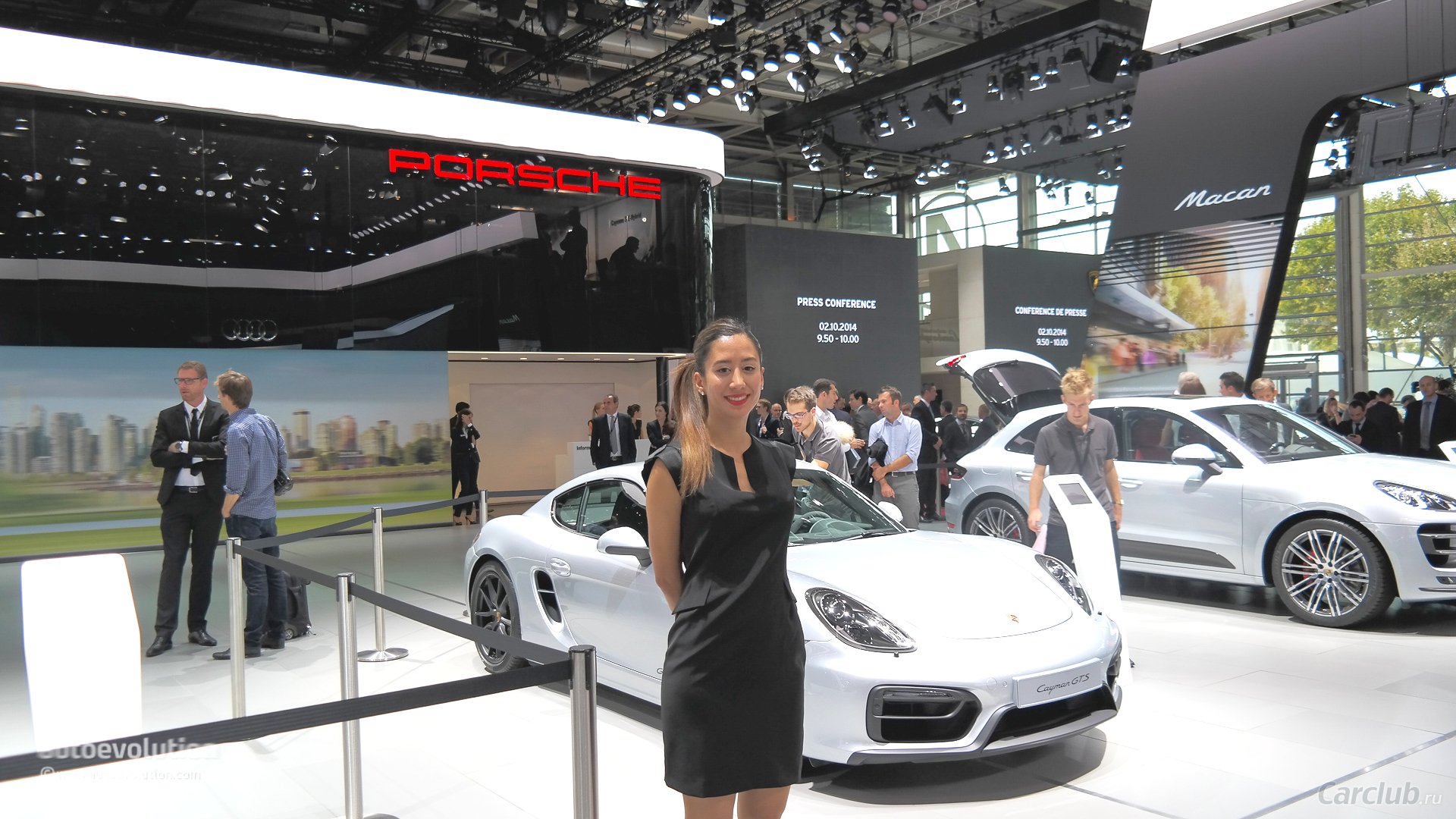 Милые французские девушки-хостесс Парижского автосалона осень 2014 года 0049-devushki_parizhskogo_avtosalona_2014_25.jpg