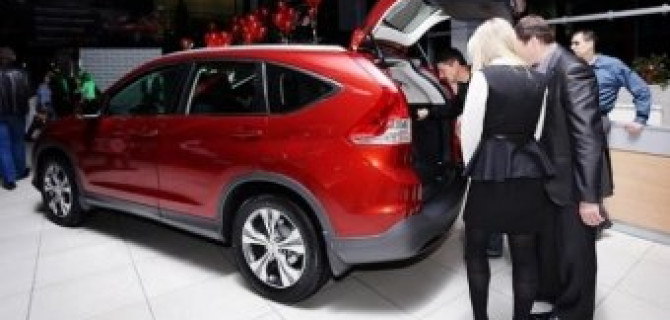 Выгодная осень в «Хонда Отрадное»: диагностика и шиномонтаж на привлекательных условиях