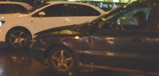 ДТП на Выборгском шоссе перед перекрестком с Луначарского 