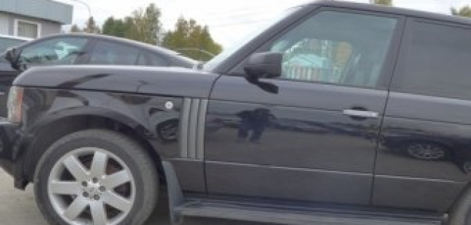 Угнанный у Жанны Фриске внедорожник Range Rover актрисе вернули