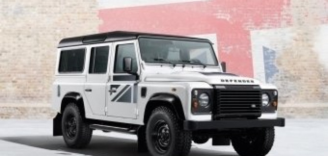 Легенда в новом воплощении: Defender Union Flag в Авто АЛЕА