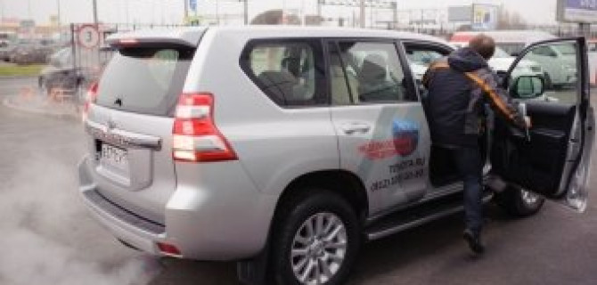 В Петербурге Дни Открытых дверей вызвали ажиотаж у поклонников марки Toyota