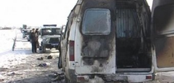 Кабардино-Балкария: легковушка врезалась в микроавтобус, есть жертвы