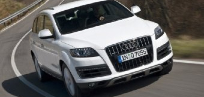 Кроссовер Audi Q7: сэкономим на топливе
