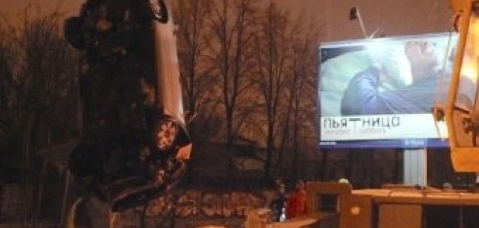 В Петербурге очередной автомобиль рухнул в реку Смоленка