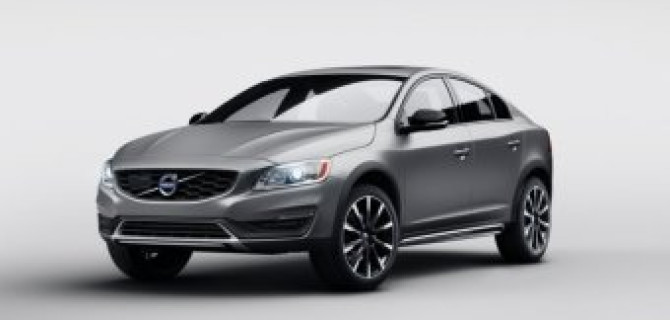 Детройт: кросс-версия седана Volvo S60
