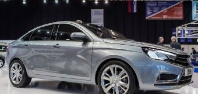 "АвтоВАЗ" выпускает 25 пилотных LADA Vesta