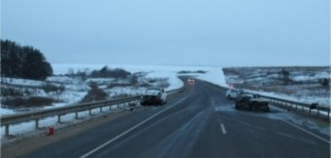 Авария в Орловской области унесла жизни двух человек