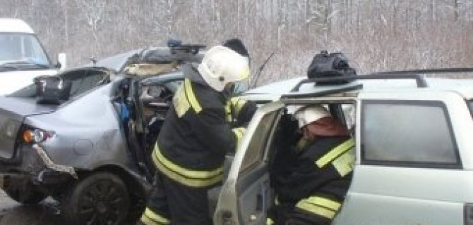 Три человека погибли в аварии на Смоленщине