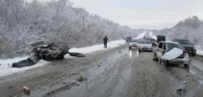 Татарстан: в страшной аварии погибли два человека