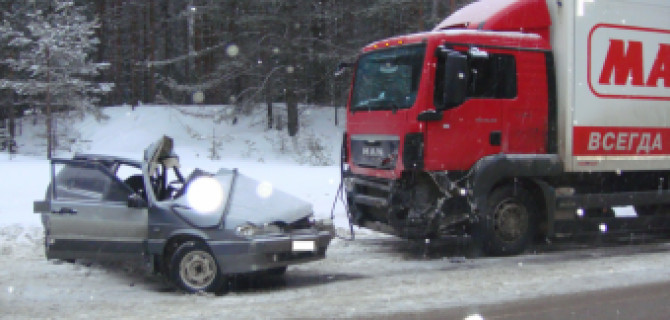 Авария в Удмуртии унесла жизни двух человек