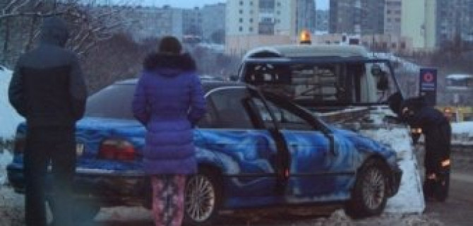 Легковушка перевернулась в Североморске по вине пьяного водителя