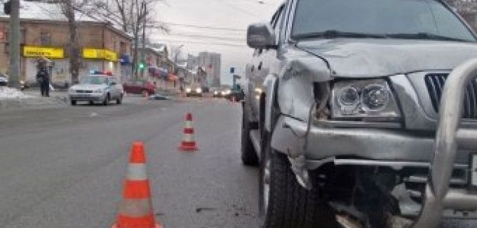 Екатеринбург: пьяный сотрудник полиции насмерть сбил женщину