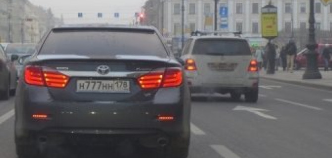 И все таки как трактовать? Оставление места аварии или освобождение проезжей части? Рассказывает эксперт. 