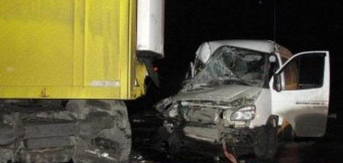 Груженая фура сбила пассажирскую «Газель» под Калугой