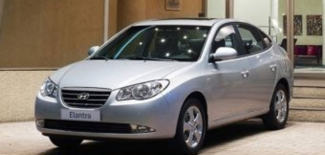 В Сети появились фотографии нового Hyundai Elantra