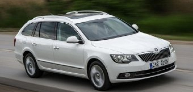 Премьера универсала Skoda Superb Combi состоится в сентябре 2015 года