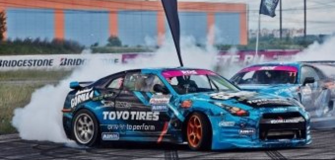О профессиональном дрифте рассказывает пилот московской команды Toyo Tires Gorilla Energy GT-SHOP, Евгений Ружейников. 