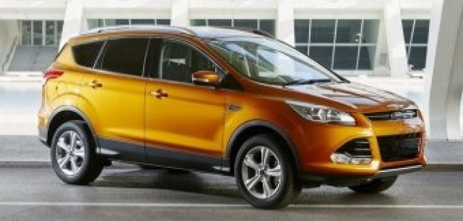 Автосалоны начинают принимать заявки на переднеприводный Ford Kuga