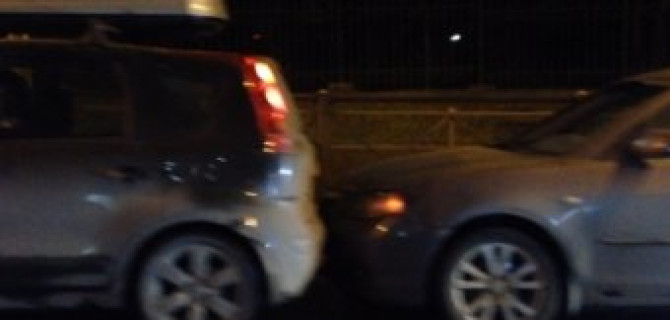 Унылое ДТП на проспекте Энгельса - очередная "догонялка". 