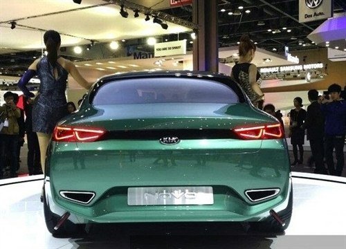 KIA представила спорткупе kia.jpg