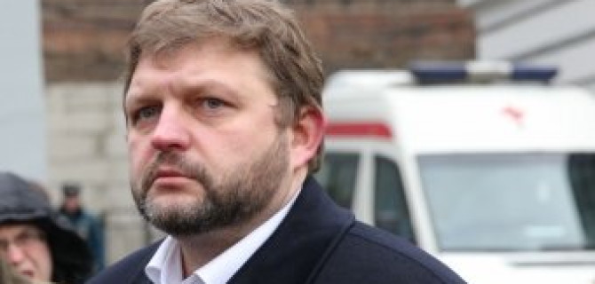 Автомобиль губернатора Кировской области Никиты Белых сбил пешехода