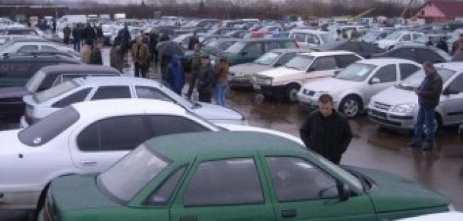 В России могут запретить продажу машин с рук