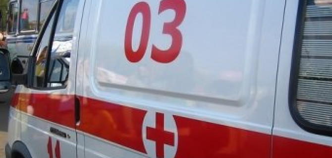 Под Саратовом пьяный водитель без прав сбил женщину с двумя детьми: мать и дочь погибли