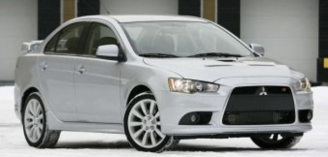Mitsubishi Lancer: последние обновления перед отставкой