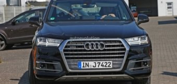 Флагманский кроссовер Audi SQ7 на обкатке – фото без камуфляжа