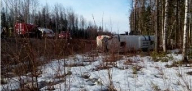 Под Тюменью перевернулся пассажирский автобус: есть погибшие