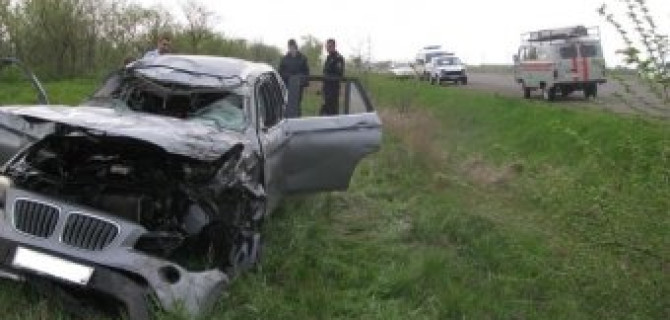 В Ставрополье попала в аварию машина с четырьмя детьми: один погиб