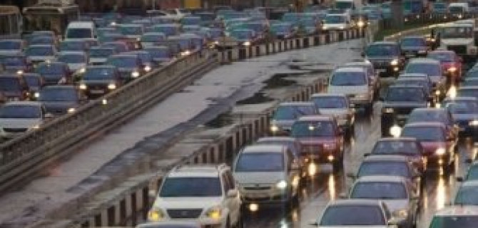 На МКАД в аварии пострадали пять человек, в том числе трое детей