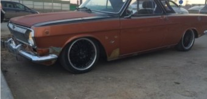 ГАЗ ВОЛГА COUPE  - рукотворный проект пермского автодизайнера. 