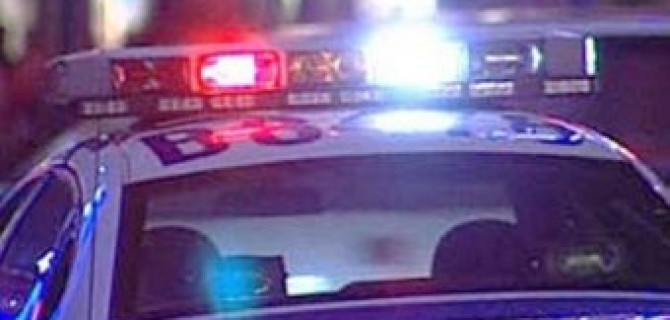 В Петербурге пьяный водитель сбил полицейского и опрокинул машину