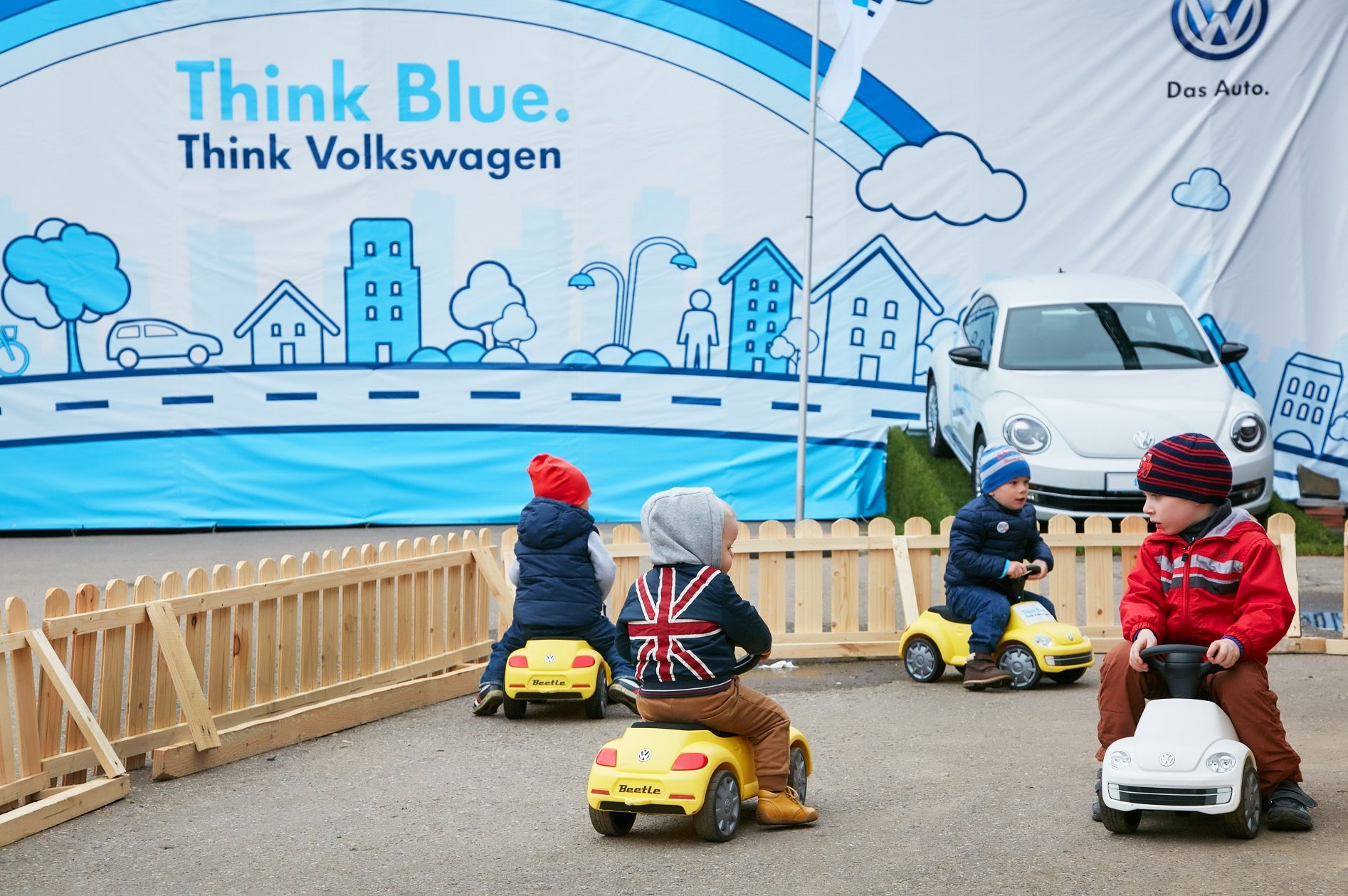 Авто АЛЕА приняла участие в фестивале «Дизайн-Субботник» Seasons! IMG_4225.jpg