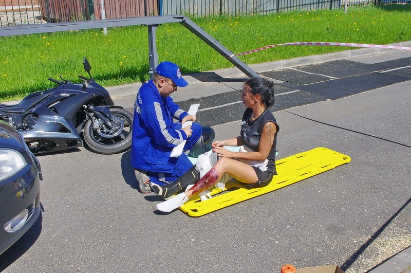 В Петербурге стартуют соревнования по умению оказывать первую помощь в чрезвычайных ситуациях (в ДТП в частности). Yshenia (133).JPG