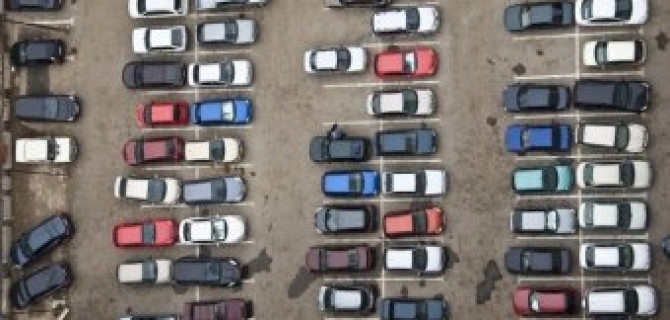 Подержанные автомобили дешевеют