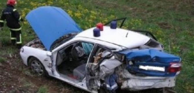 В ДТП под Тюменью погибла пассажирка полицейской машины