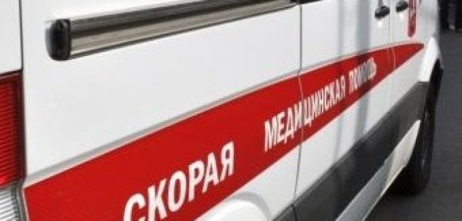 В Подмосковье рейсовый автобус столкнулся с грузовиком - есть пострадавшие